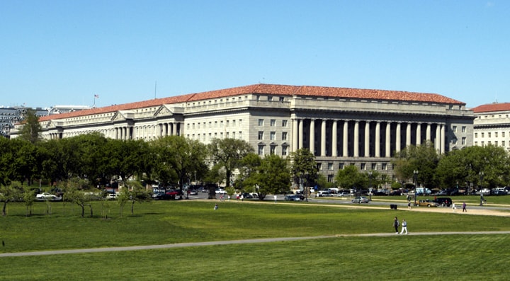 The US Commerce Department (shown above), backed by the president, is breaking the law in refusing to provide Congress a report on whether auto tariffs are required for national security reasons. The president meanwhile is reportedly considering ending US support for the WTO's key Most Favored Nation provision.